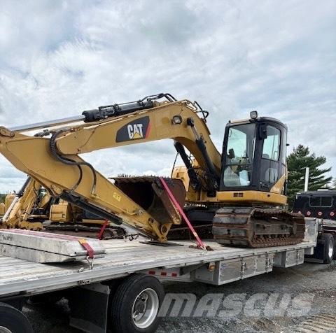 CAT 313 D Excavatoare cu roti