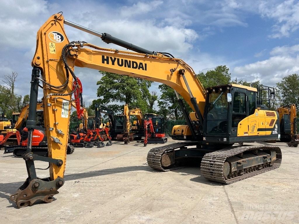 Hyundai HX 220 L Excavatoare pe șenile
