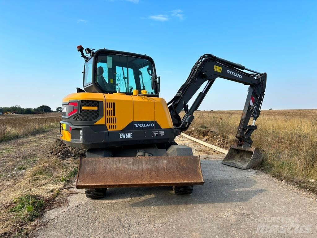Volvo EW 60 E Excavatoare cu roti