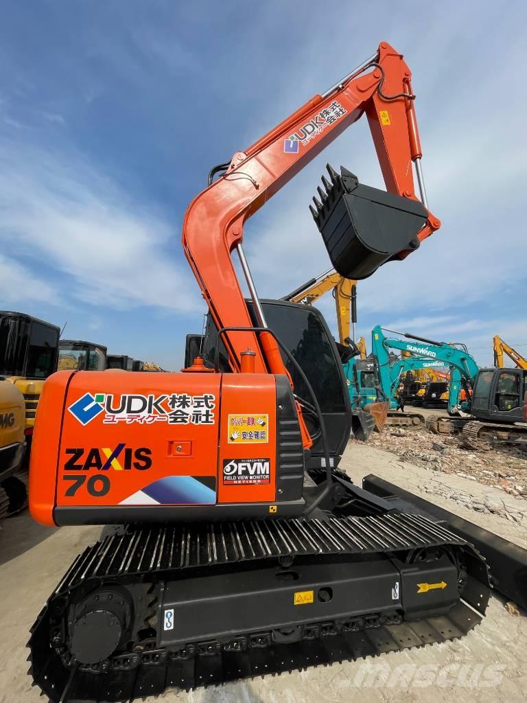 Hitachi ZX 70 Excavatoare 7t - 12t