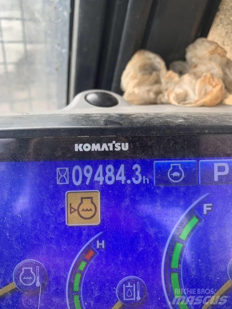 Komatsu PC 360 LC-10 Excavatoare pe șenile
