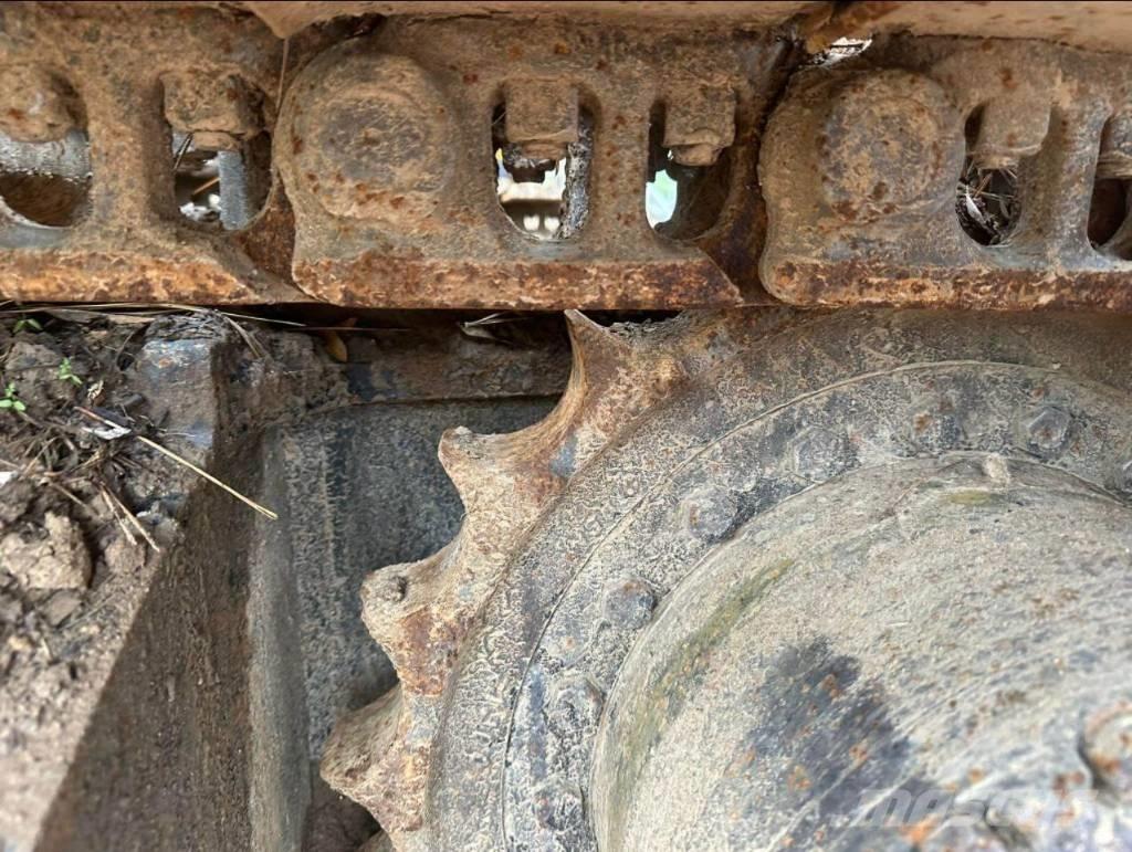 Hyundai 160 LC-7A Excavatoare pe șenile
