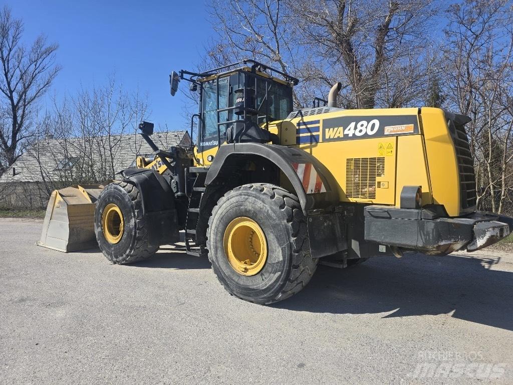 Komatsu WA 480 Incarcator pe pneuri
