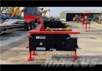 Browns Woodworker Alte echipamente pentru nutret