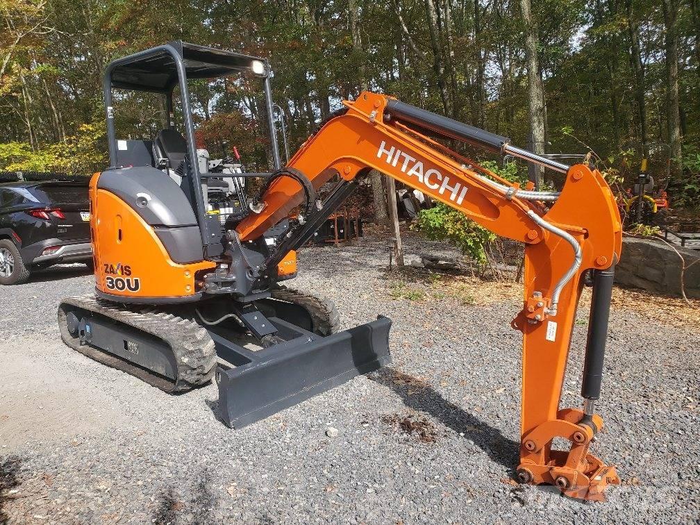 Hitachi ZX30U-5N Mini excavatoare < 7t