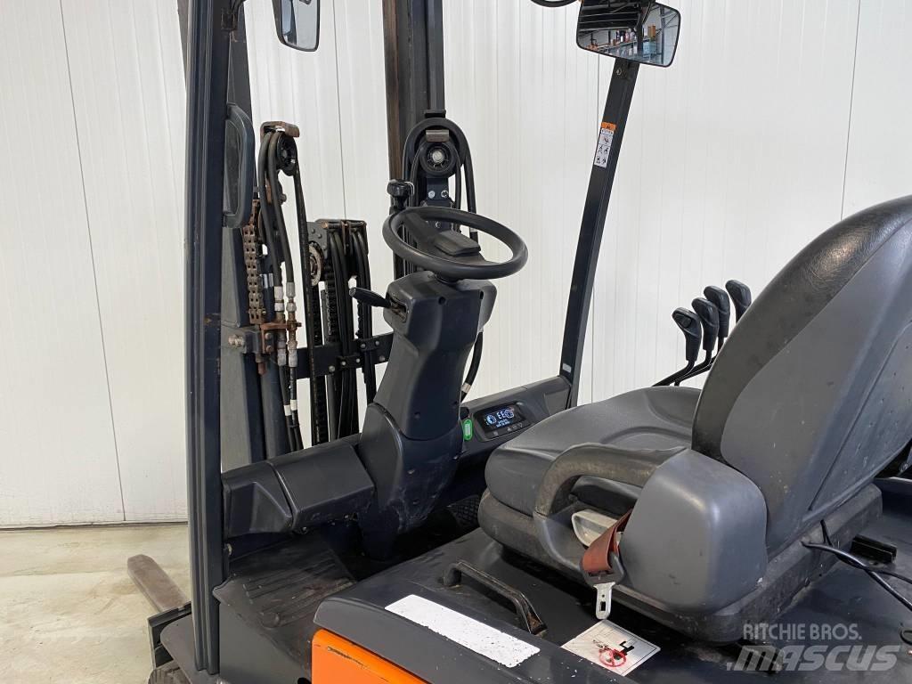 Doosan B25X-7 Stivuitor electric