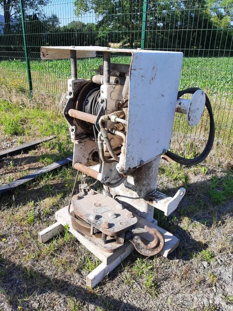 Bobcat Treuil / Winch Stivuitoare telescopice