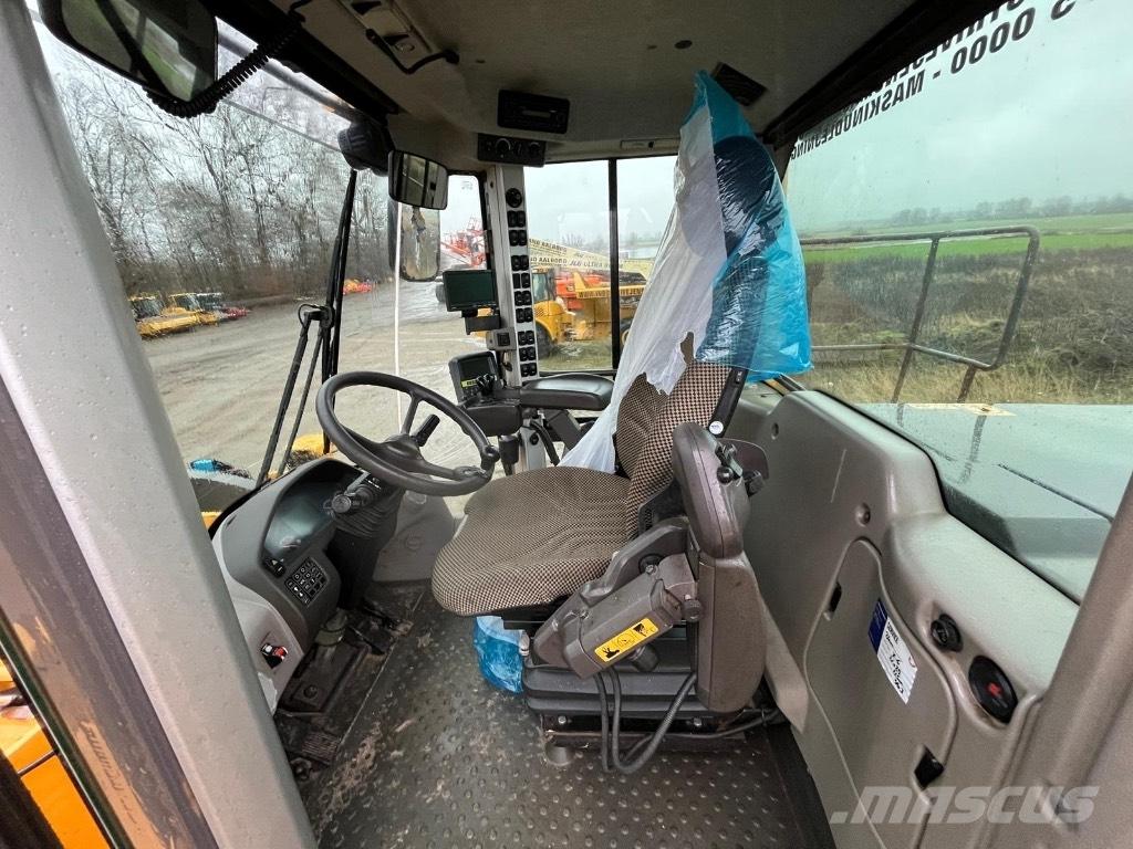 Volvo L 250 G Incarcator pe pneuri