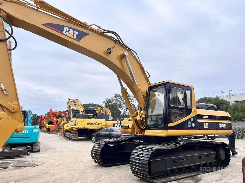 CAT 330 B Excavatoare pe șenile

