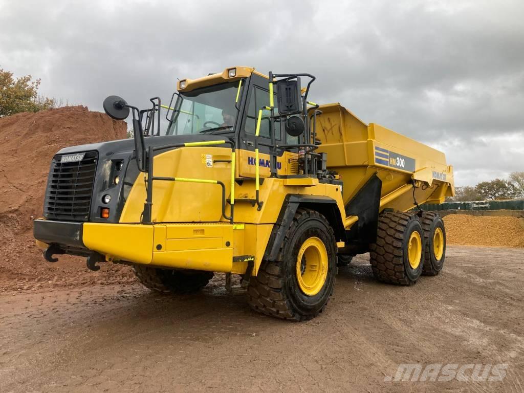 Komatsu HM300-5E0 Transportoare articulate