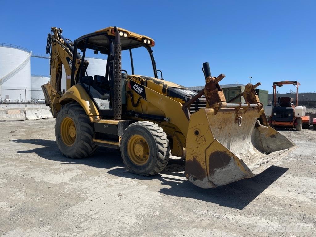 CAT 420 F Buldoexcavatoare