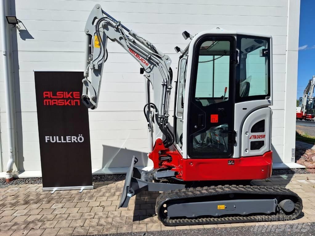 Takeuchi TB325R Mini excavatoare < 7t