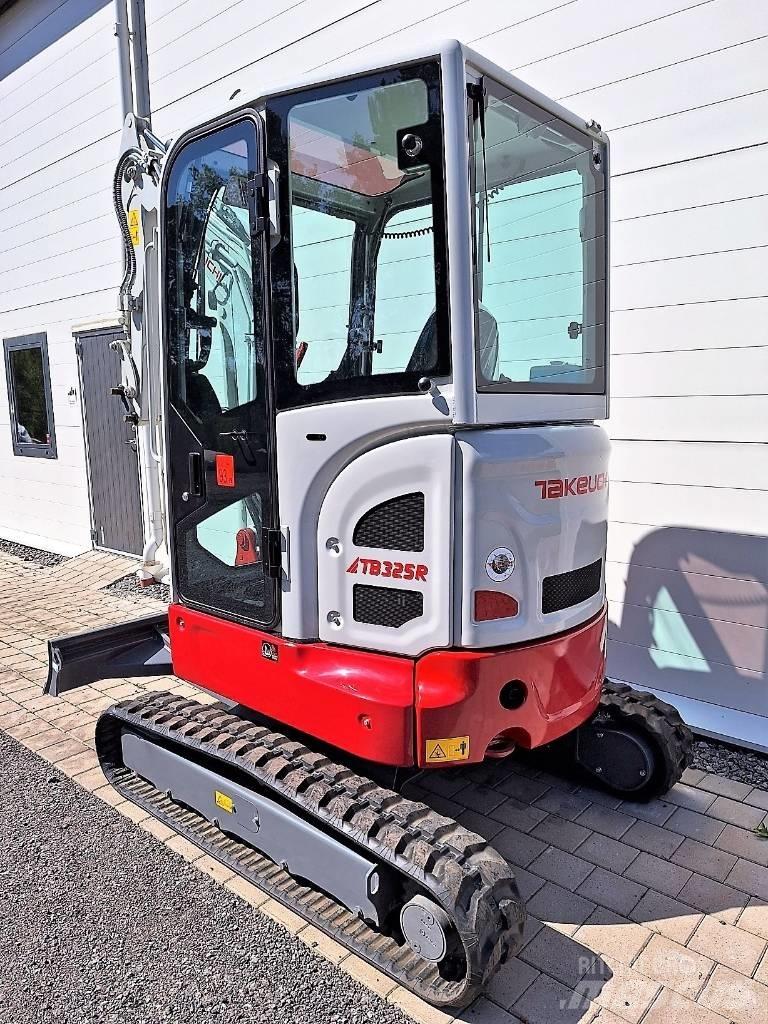 Takeuchi TB325R Mini excavatoare < 7t