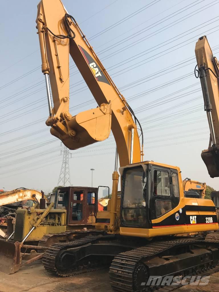 CAT 320B Excavatoare pe șenile
