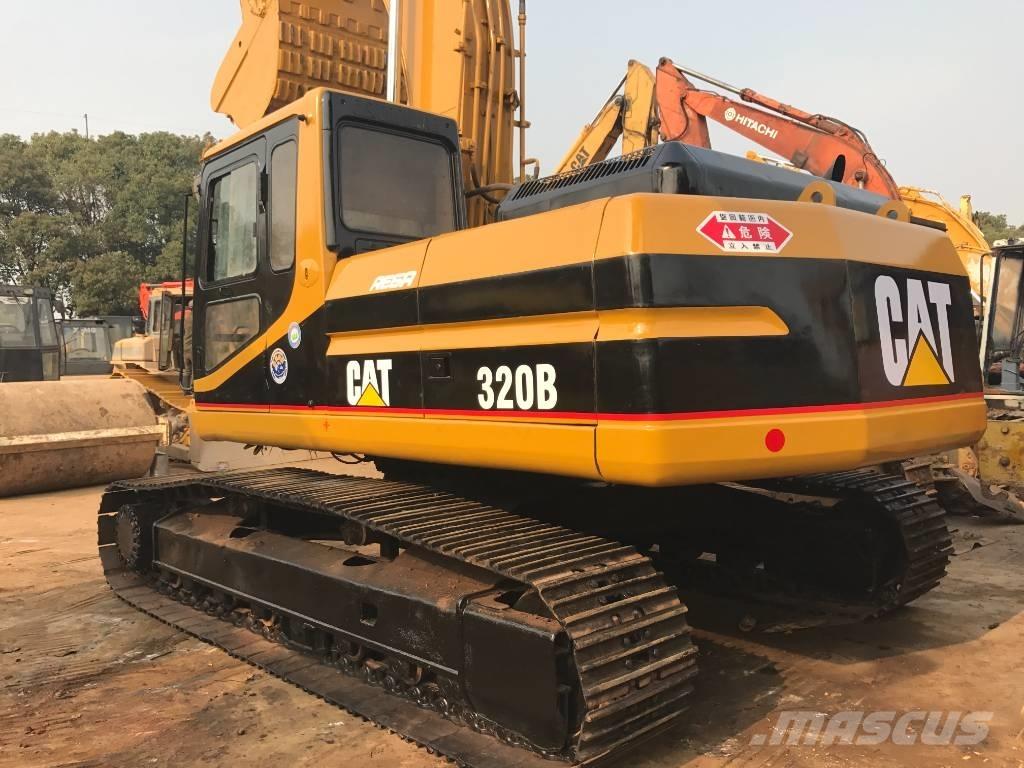 CAT 320B Excavatoare pe șenile
