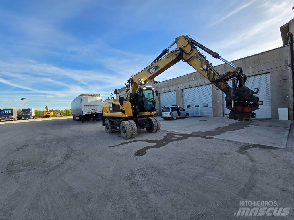 CAT 318 Excavatoare cu roti
