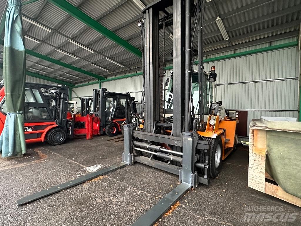Sisu TD1206 Stivuitor diesel