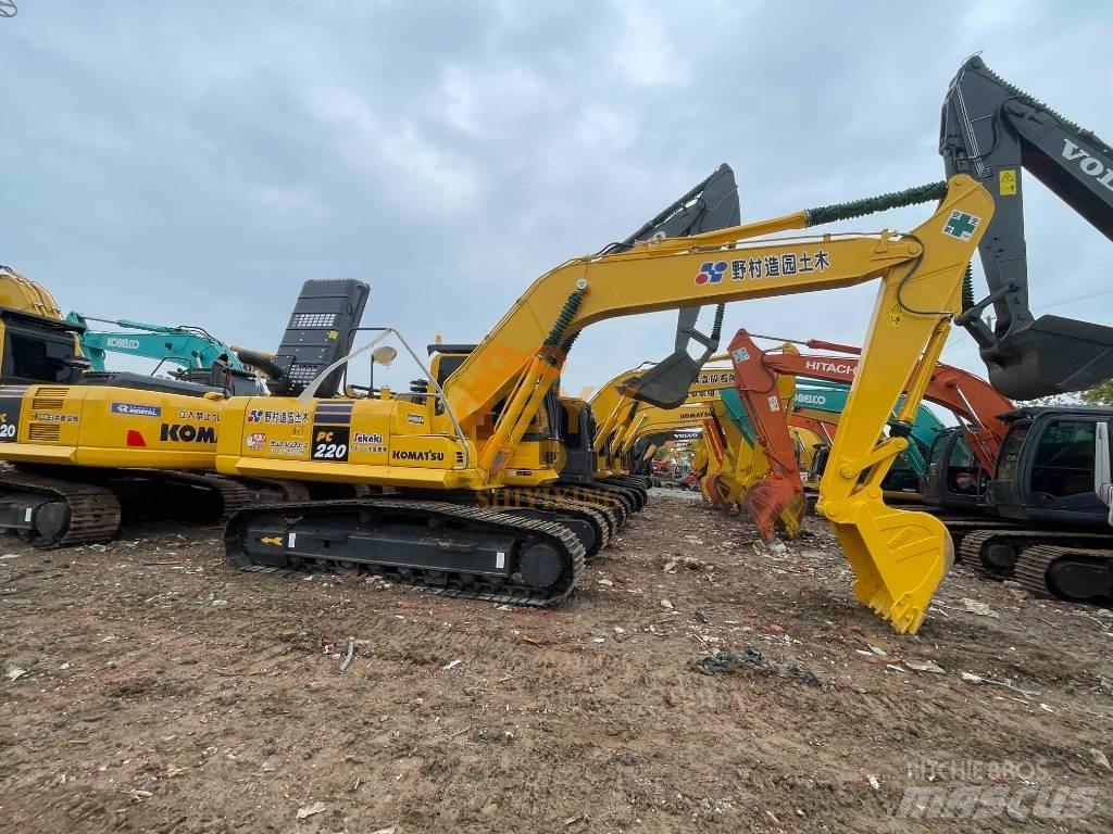 Komatsu PC 220 Excavatoare pe șenile

