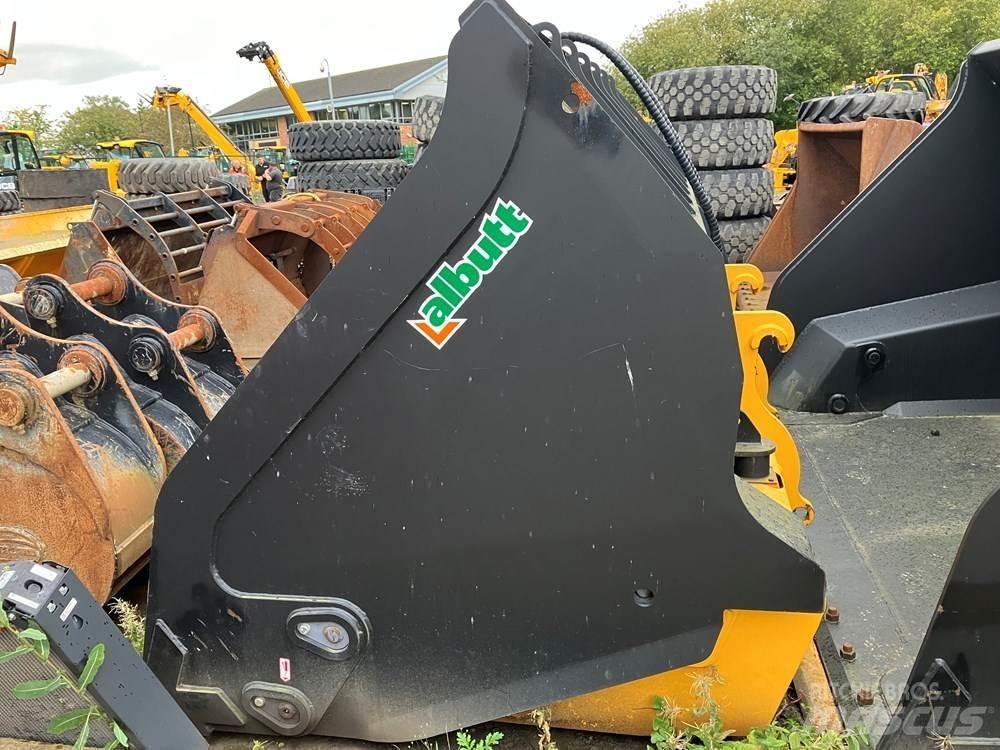 Volvo L 120 F Incarcator pe pneuri