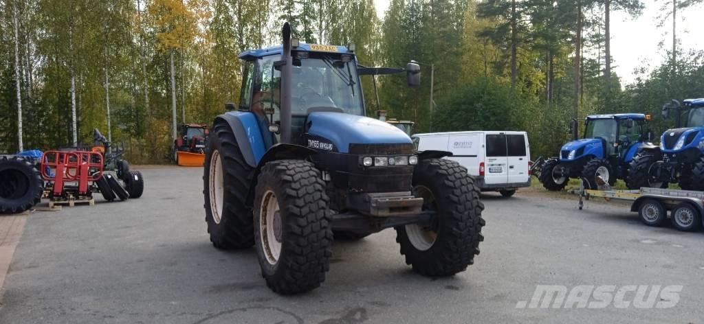 New Holland 8560 RC Tractoare