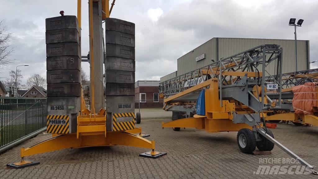 Potain IGO 22 Self erecting cranes