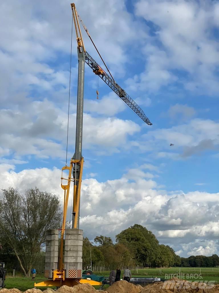 Potain IGO 22 Self erecting cranes
