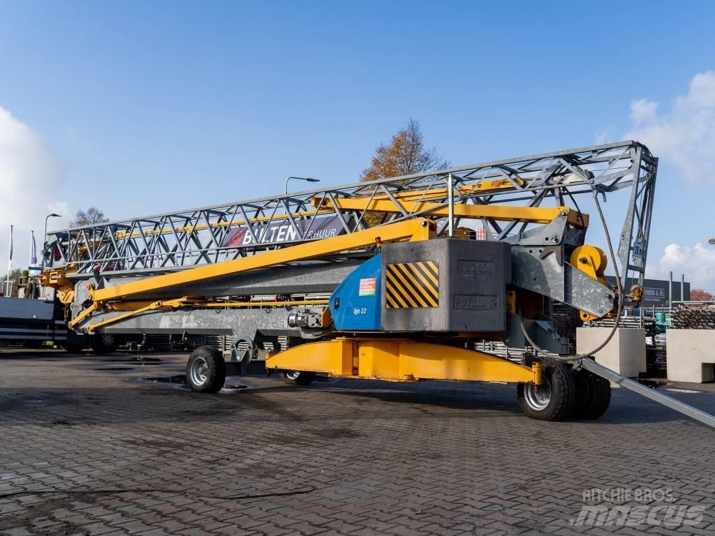 Potain IGO 22 Self erecting cranes