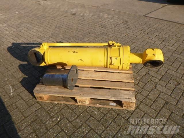 Komatsu WA600 Hidraulice