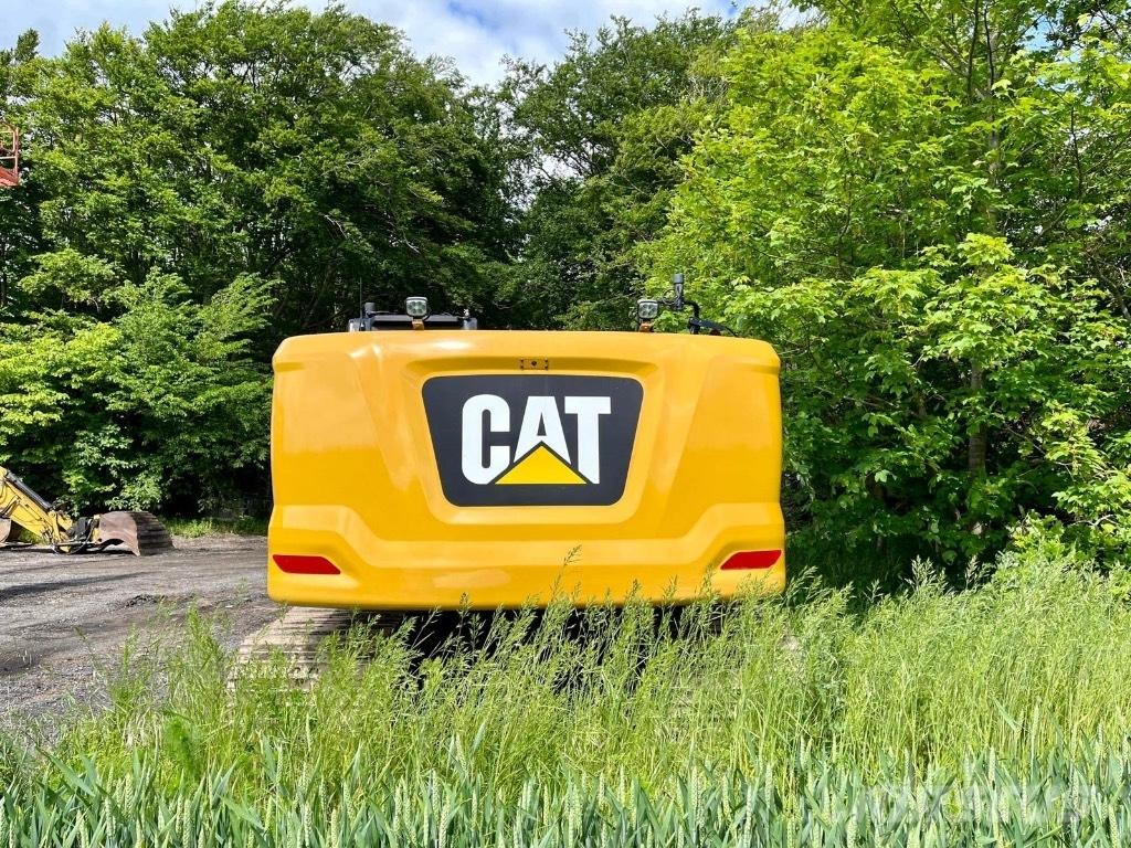 CAT 323 Nextgen Excavatoare pe șenile
