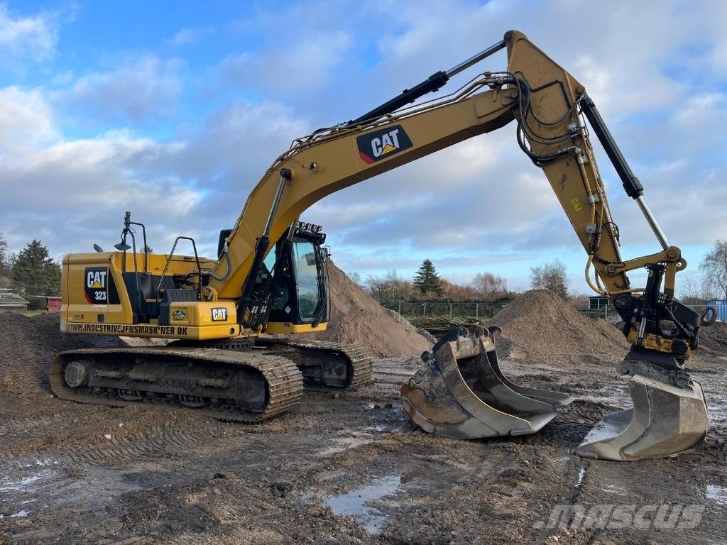 CAT 323 Nextgen Excavatoare pe șenile
