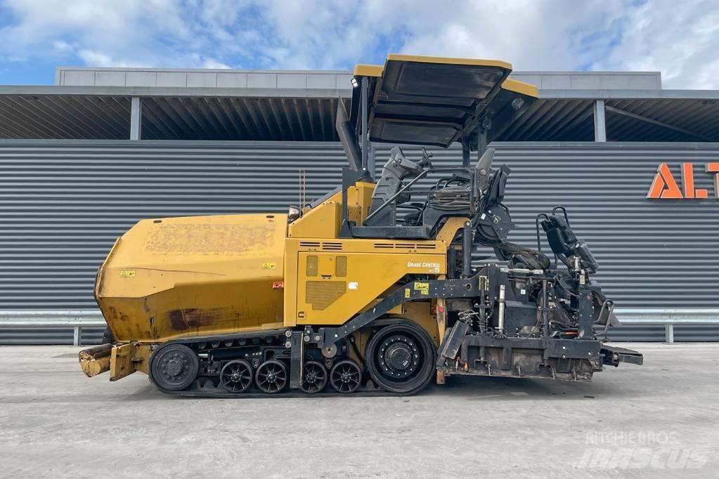 CAT AP555F Pavatoare asfalt