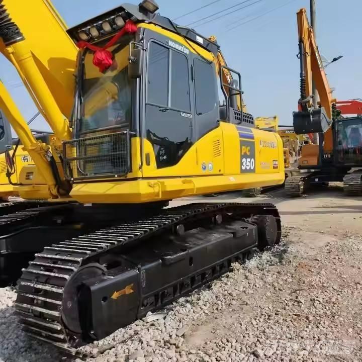 Komatsu PC350 Excavatoare pe șenile
