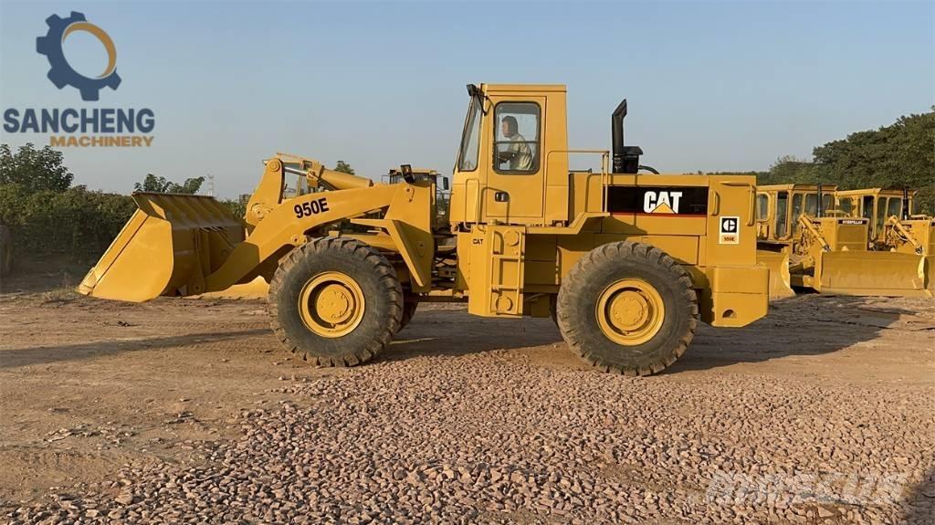 CAT 950E Incarcator pe pneuri