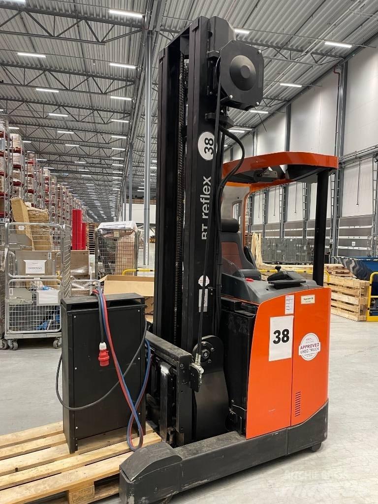 Toyota BT RRB 2 Stivuitor cu catarg retractabil