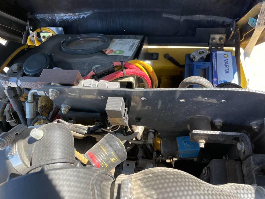 Bomag BW 100 AC-5 Cilindri compactori micsti