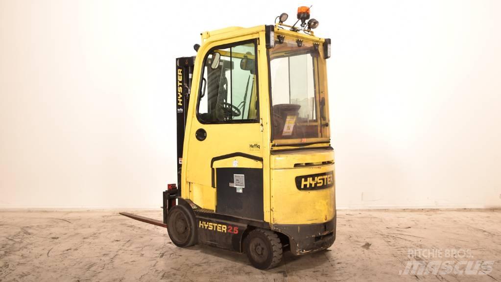 Hyster E2.5XN-80 Stivuitor electric