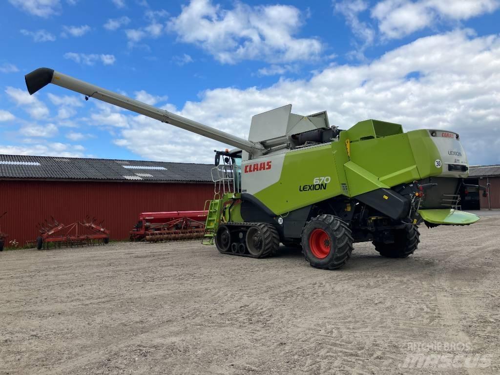 CLAAS LEXION 670 TT Combine de secerat