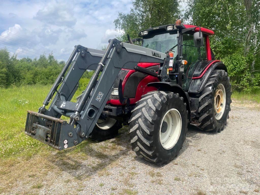 Valtra N 121 Tractoare