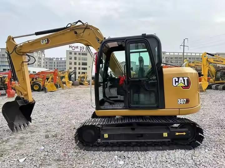 CAT 307 Excavatoare pe șenile
