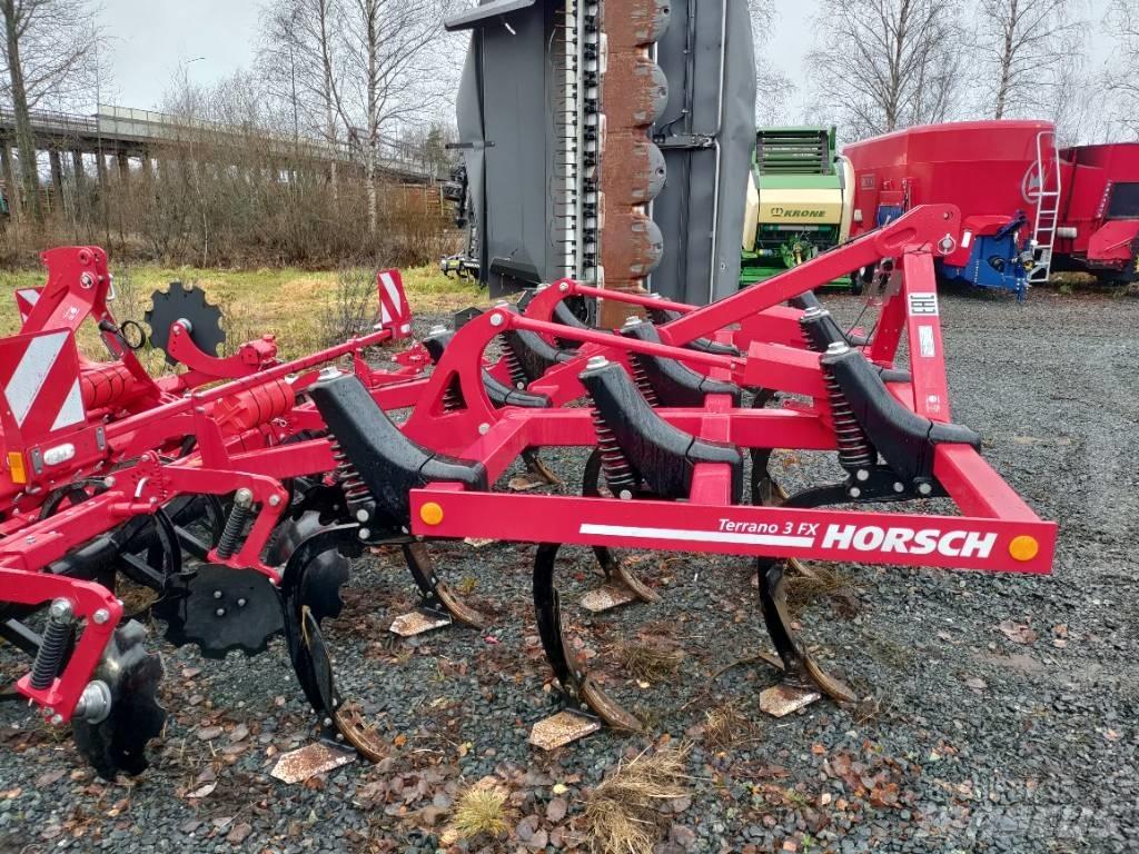 Horsch Terrano 3 FX Cultivatoare