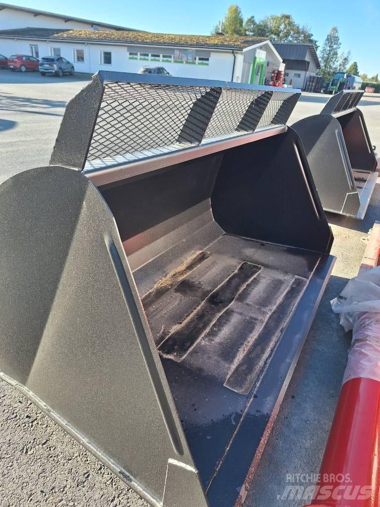 Hakki kauha 2300 Accesorii încarcatoare frontale