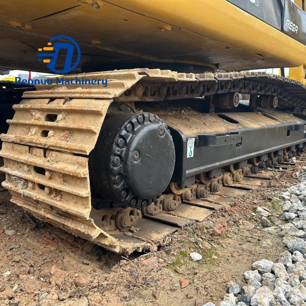 CAT 325D2 Excavatoare pe șenile
