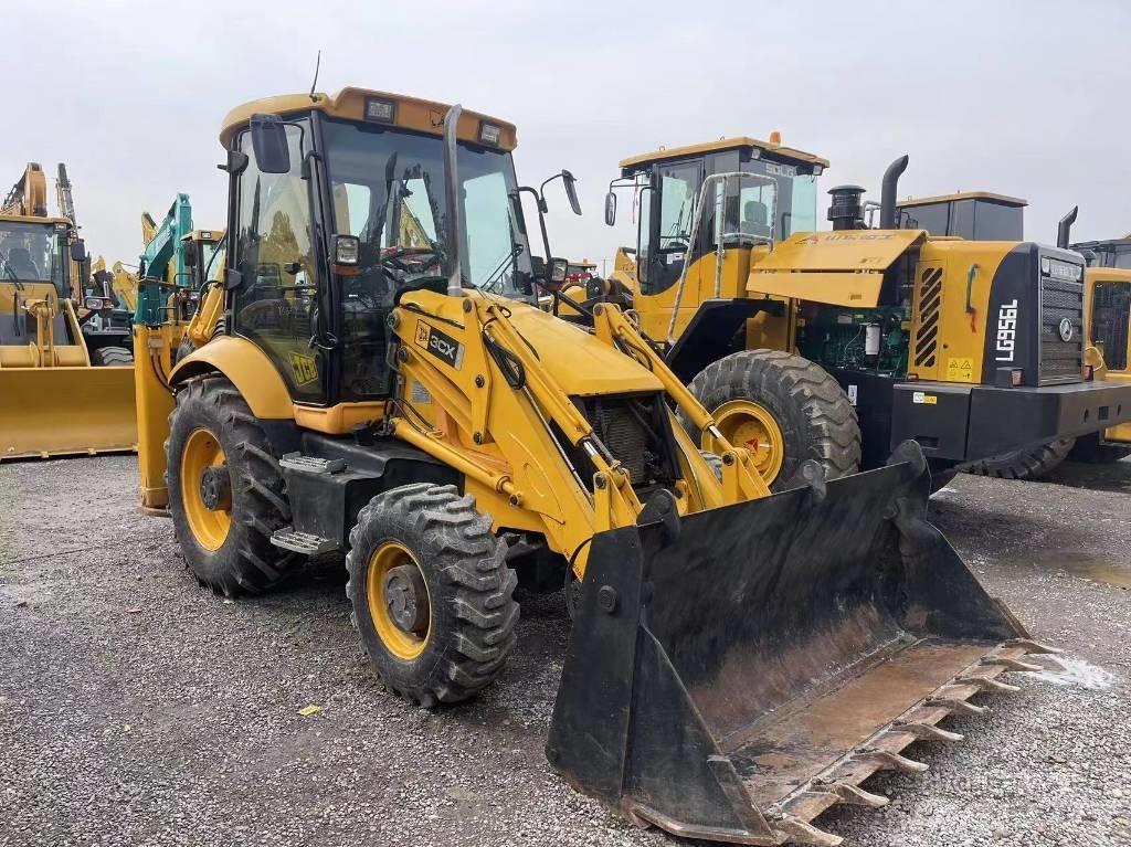 JCB 3CX Incarcator pe pneuri