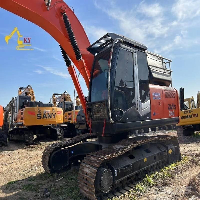 Hitachi ZX 240 Excavatoare pe șenile
