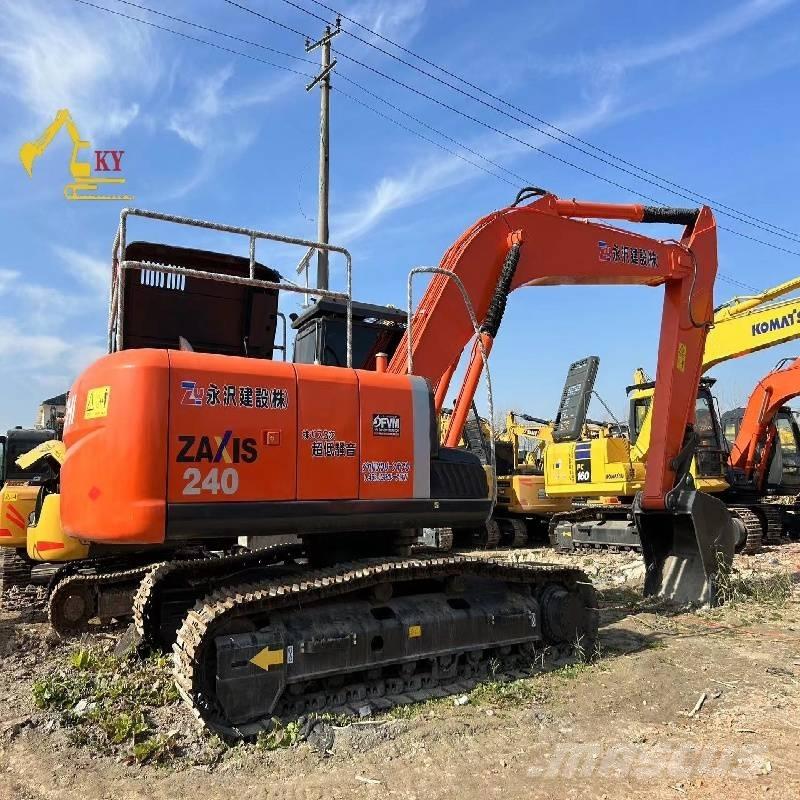 Hitachi ZX 240 Excavatoare pe șenile
