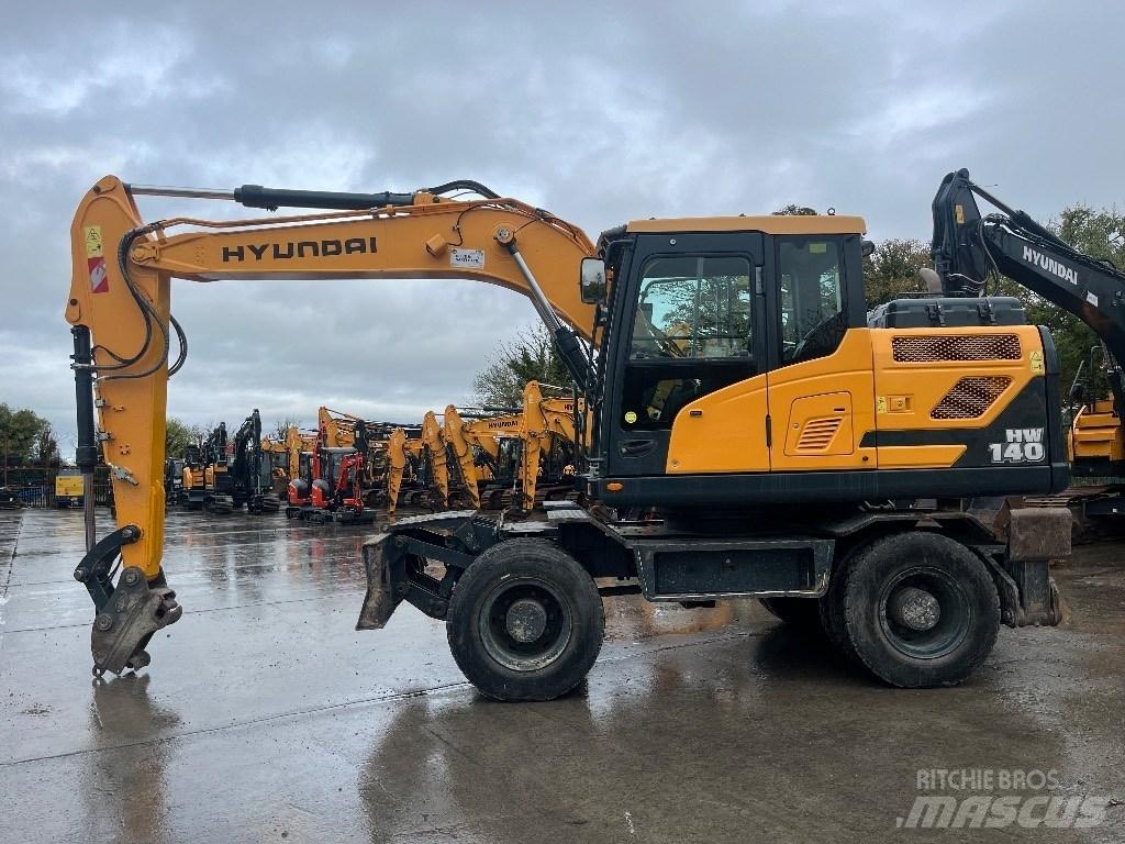 Hyundai HW140 Excavatoare cu roti