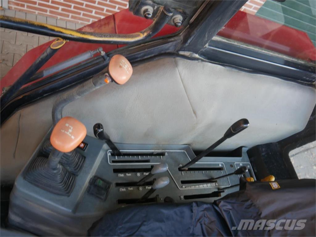 Case IH 4230 2wd Tractoare