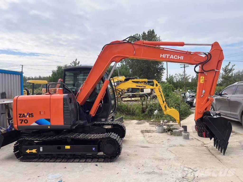 Hitachi ZX 70 Excavatoare pe șenile
