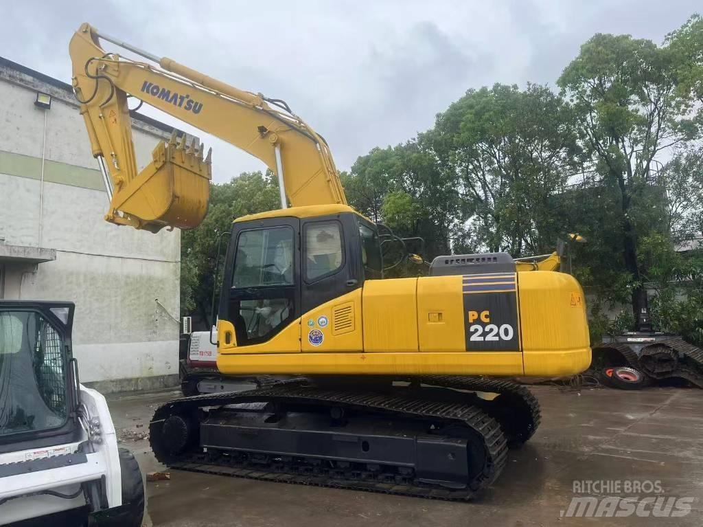 Komatsu PC 220-7 Excavatoare pe șenile
