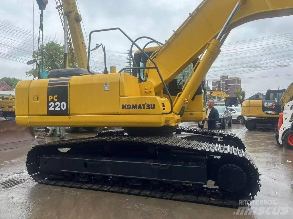 Komatsu PC 220-7 Excavatoare pe șenile

